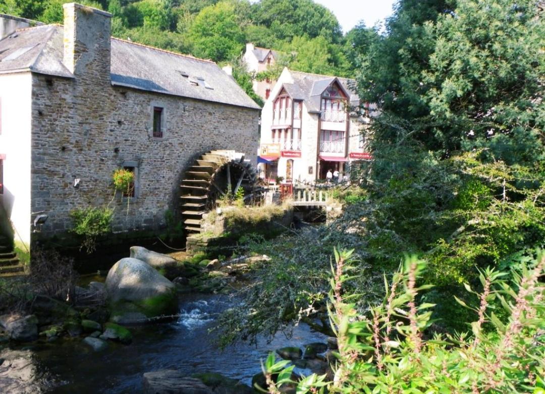 Les Chambres De L'Atelier Pont-Aven Luaran gambar
